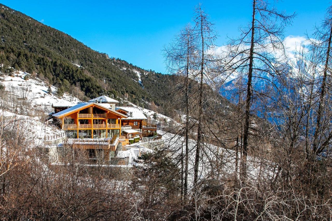Silou Retreat Hotel Champdepraz Eksteriør billede