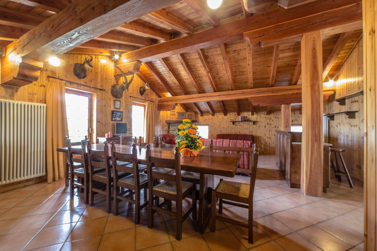 Silou Retreat Hotel Champdepraz Eksteriør billede